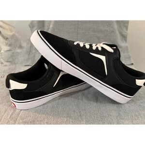 Airwalk Mens Black White Skate Sneakers Low Top Shoes Size 13
